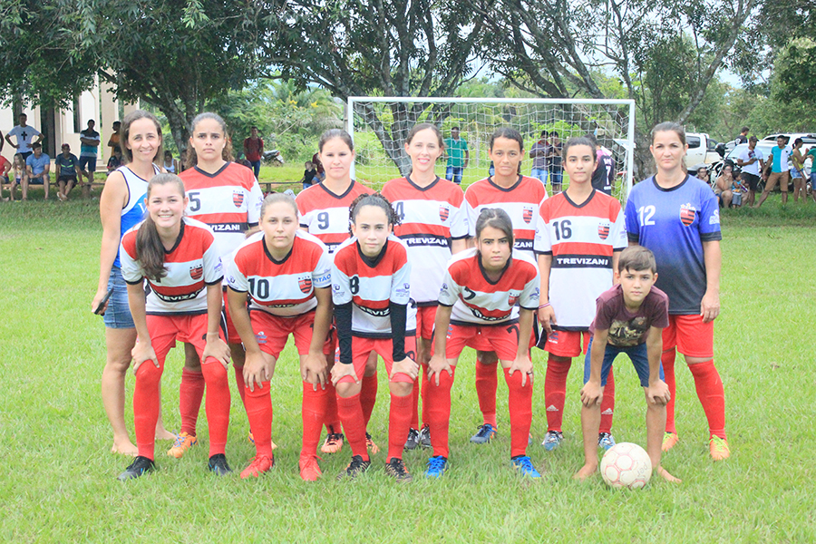RODADA DESTE SÁBADO DEFINIRÁ AS SEMIFINAIS DA TAÇA ROSILENE TRASPADINI DE FUTEBOL RURAL SOCIETY FEMININO - News Rondônia