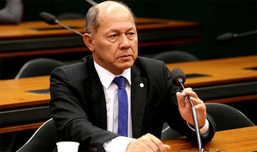 Aprovado projeto do deputado Coronel Chrisóstomo que isenta os idosos de taxas para renovação de CNH - News Rondônia