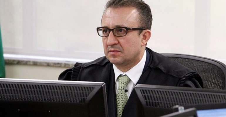 DESEMBARGADOR ROGÉRIO FAVRETO REVELA QUE ESTÁ SOFRENDO AMEAÇAS - News Rondônia