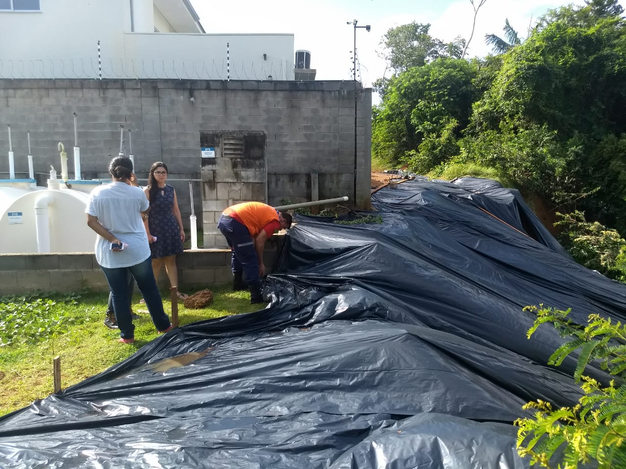 DEFESA CIVIL REFORÇA VISTORIA PARA EVITAR DESBARRANCAMENTOS, DESLIZAMENTOS E ATÉ MESMO INCÊNDIO - News Rondônia