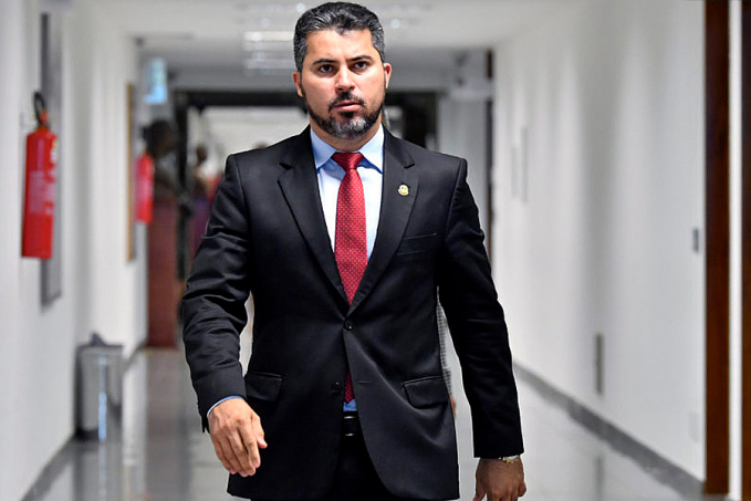 Acusado de mentir na CPI, ex-diretor da Saúde recebe voz de prisão de Omar Aziz: Rogério repudia ato - News Rondônia