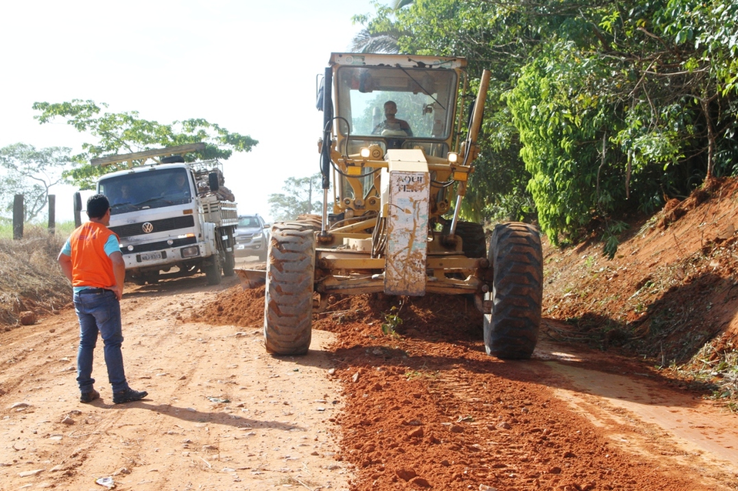 DEPARTAMENTO DE ESTRADAS E RODAGENS INICIA RECUPERAÇÃO DAS ESTRADAS E RODOVIAS ESTADUAIS - News Rondônia