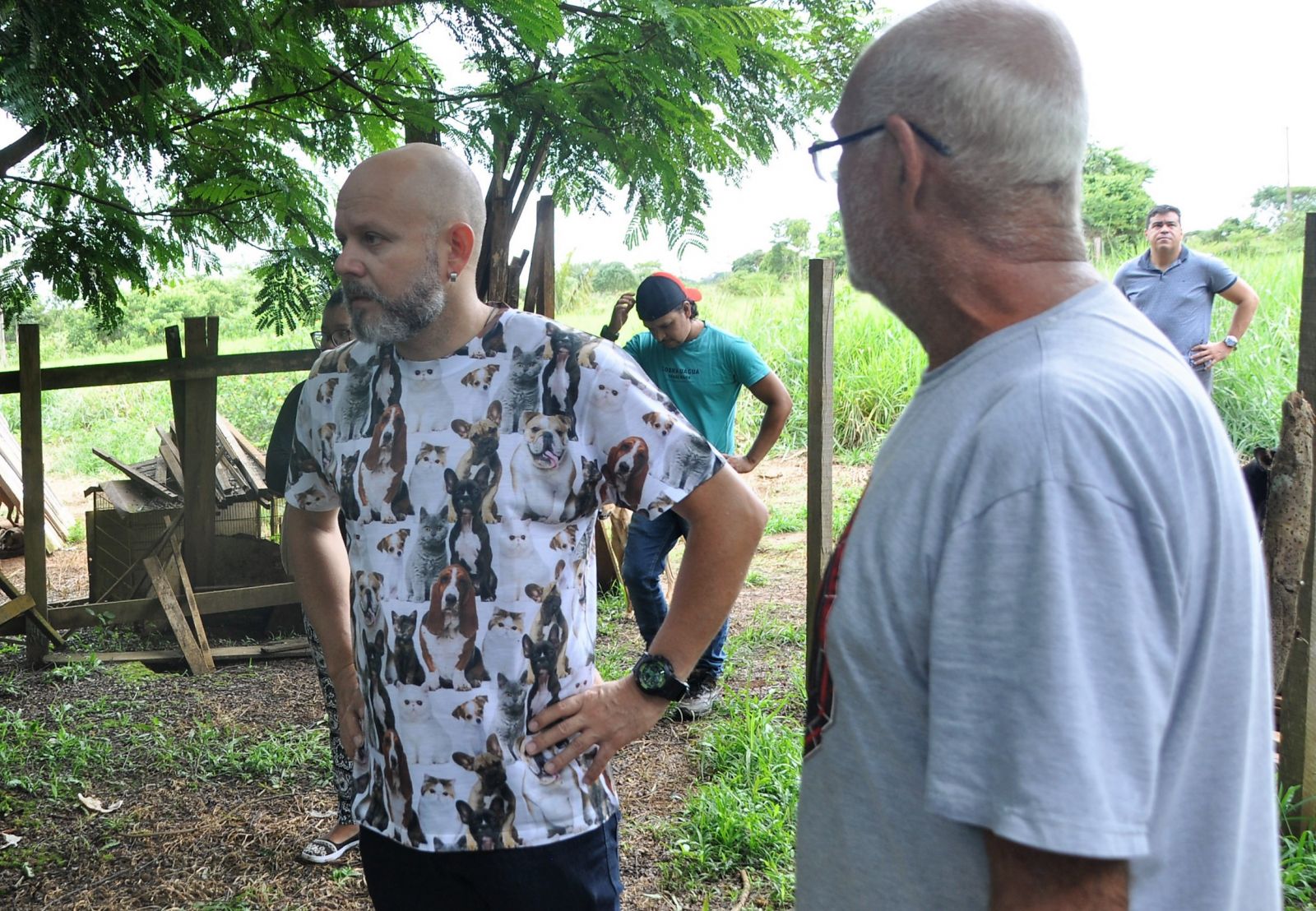 VEREADOR ALEKS PALITOT VISITA ABRIGO DE ANIMAIS - News Rondônia