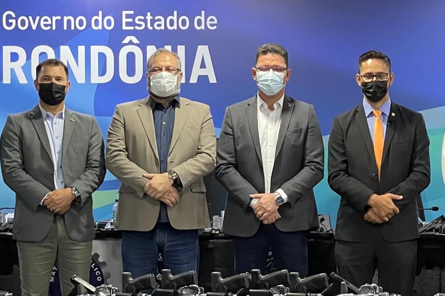 HISTÓRICO  Deputado Anderson participa da entrega oficial de pistolas TS-9, adquiridas através de recursos de suas emendas em parceria com a Sejus - News Rondônia