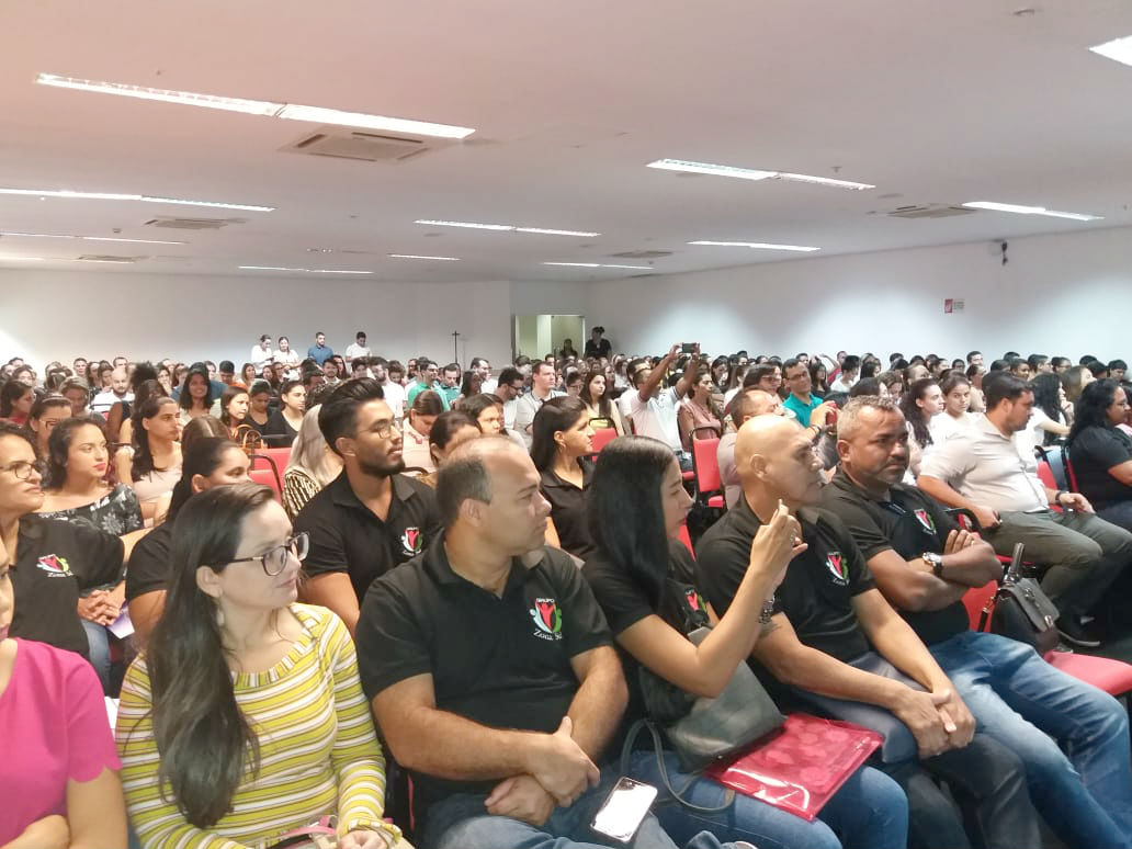 ACADÊMICOS DE ENFERMAGEM PARTICIPAM DE SIMPÓSIO SOBRE ATENÇÃO BÁSICA PROMOVIDO PELA SEMUSA - News Rondônia