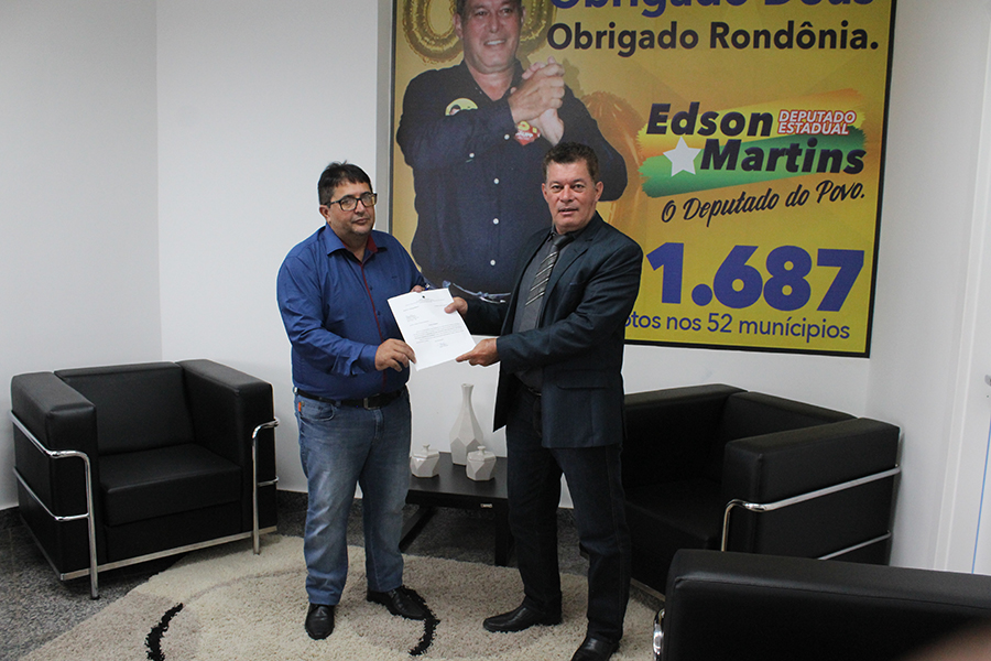 Deputado Edson Martins destina R$ 100 mil para fábrica de manilhas em Cerejeiras - News Rondônia
