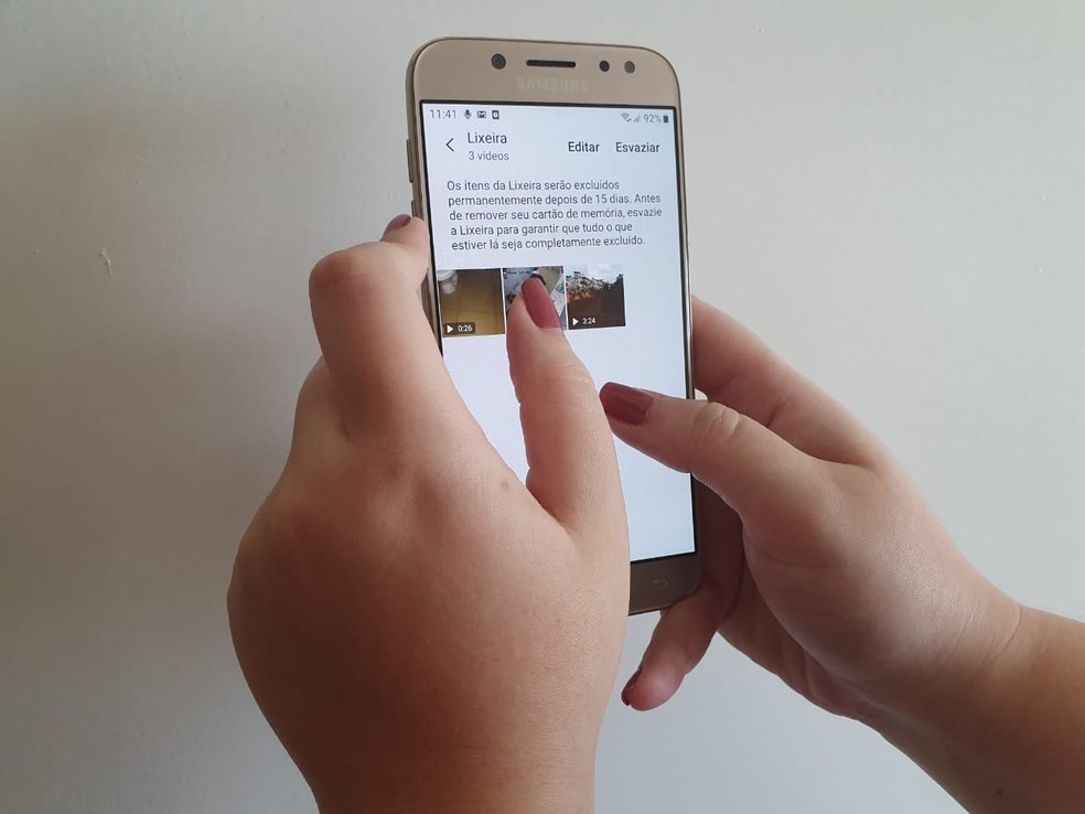 Mulher olha celular do marido e descobre estupro da filha - News Rondônia