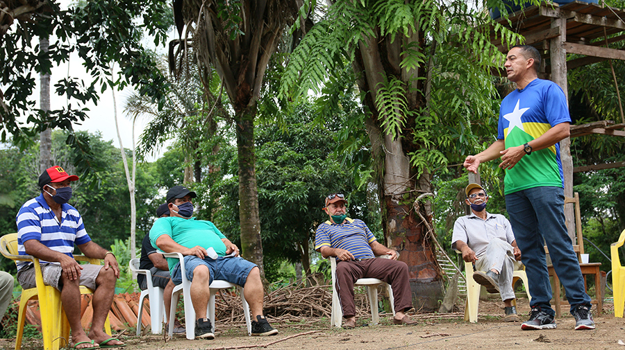 ZONA RURAL: Deputado Sargento Eyder Brasil se reúne com moradores da bacia leiteira - News Rondônia