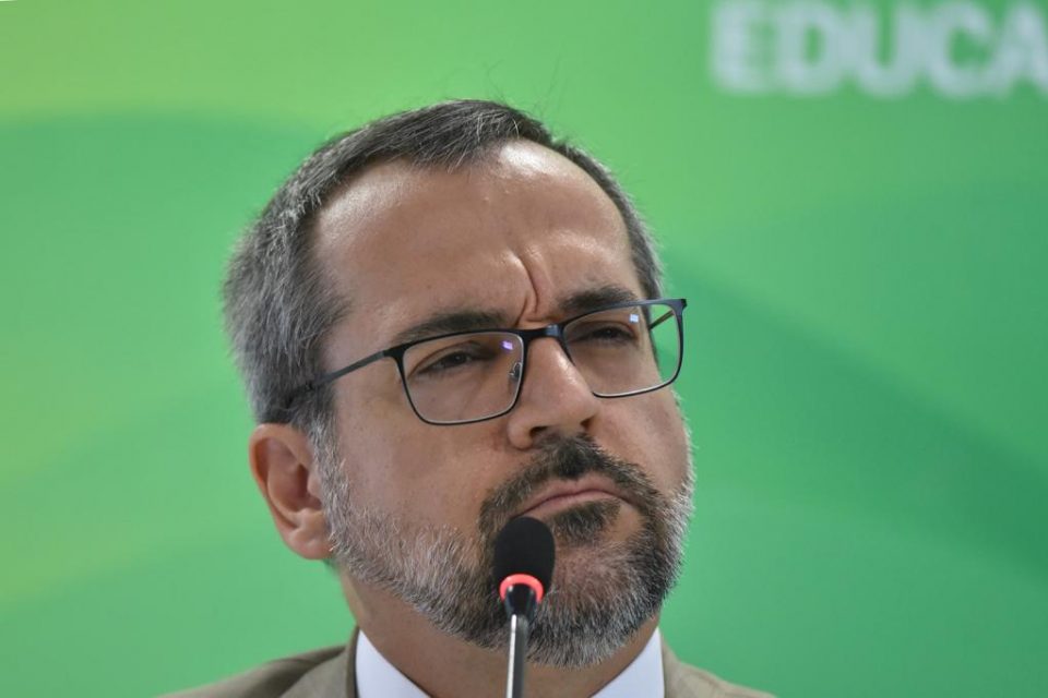 MEC ANUNCIA O DESBLOQUEIO DE 679 BOLSAS DE PÓS-GRADUAÇÃO - News Rondônia