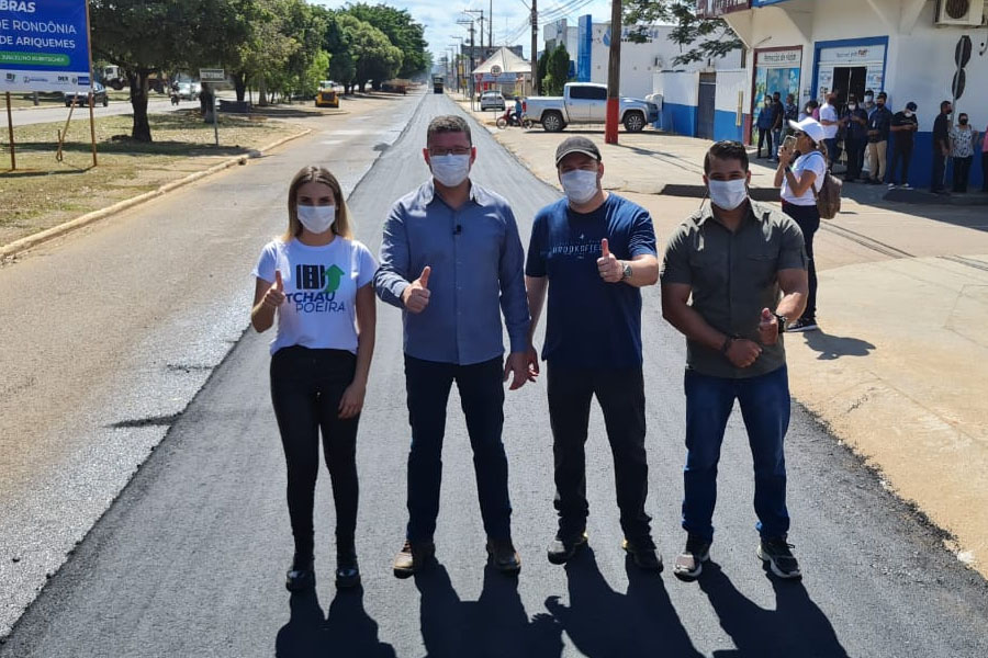 Presidente Alex Redano comemora o início das obras de asfalto do Tchau Poeira em Ariquemes - News Rondônia