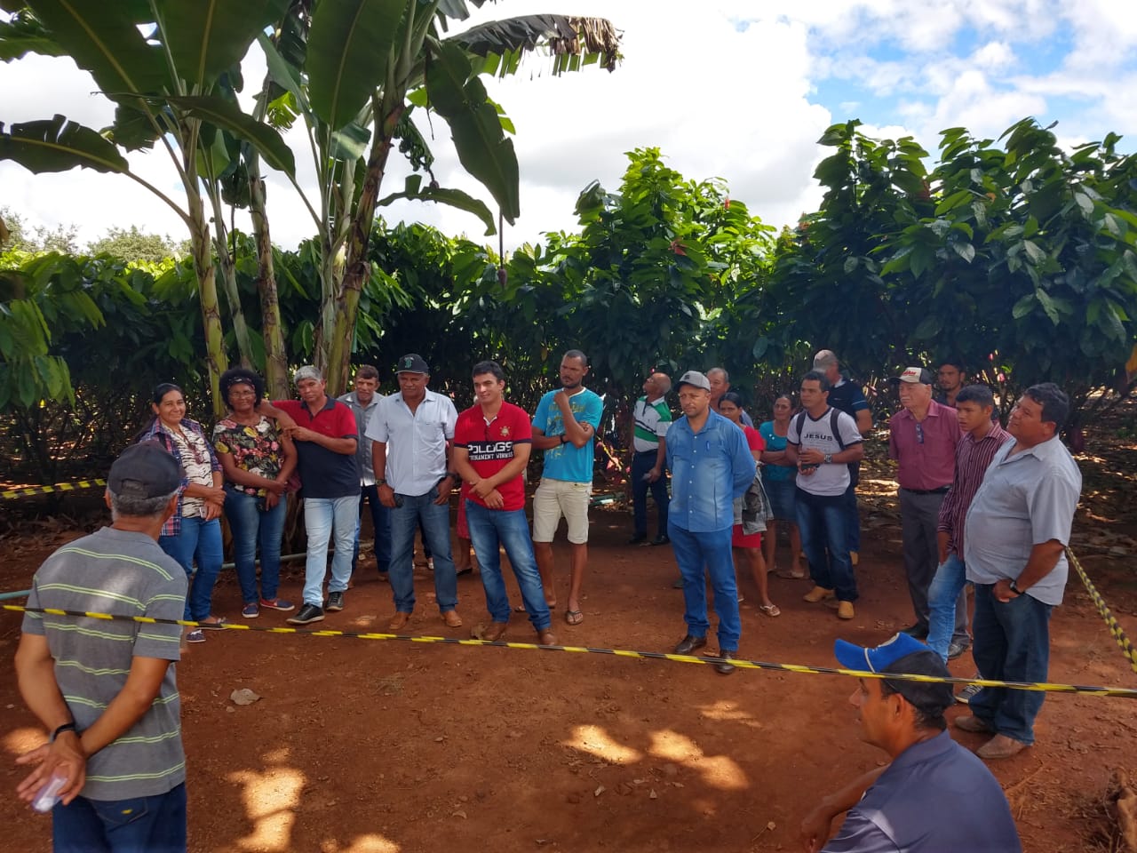 PRODUTORES ROLIMOURENSES PARTICIPAM DE DIA DE CAMPO SOBRE O CULTIVO DE CACAU CLONAL EM TARILÂNDIA - News Rondônia