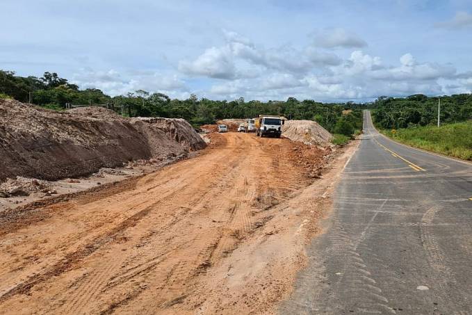 TRAFEGABILIDADE - DER executa obra para desvio do trânsito sobre a ponte do rio Canário na RO-391, em Chupinguaia - News Rondônia