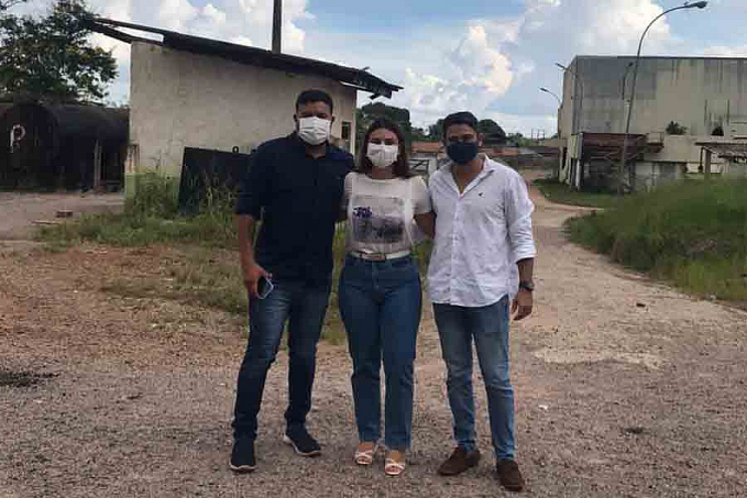 Vereador Carlos Damaceno recebe deputada federal Mariana Carvalho em visita ao bairro Nacional - News Rondônia