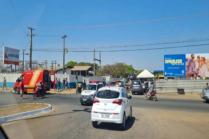 Choque entre motocicletas faz garotinha de 10 anos 'voar' por vários metros em Vilhena - News Rondônia