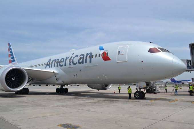 FINGIMENTO: MULHER FINGE PASSAR MAL E FORÇA AVIÃO A VOLTAR AO AEROPORTO - News Rondônia