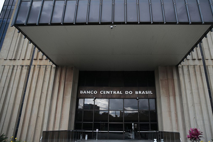 Mercado volta a diminuir projeção para crescimento da economia em 2021 - News Rondônia