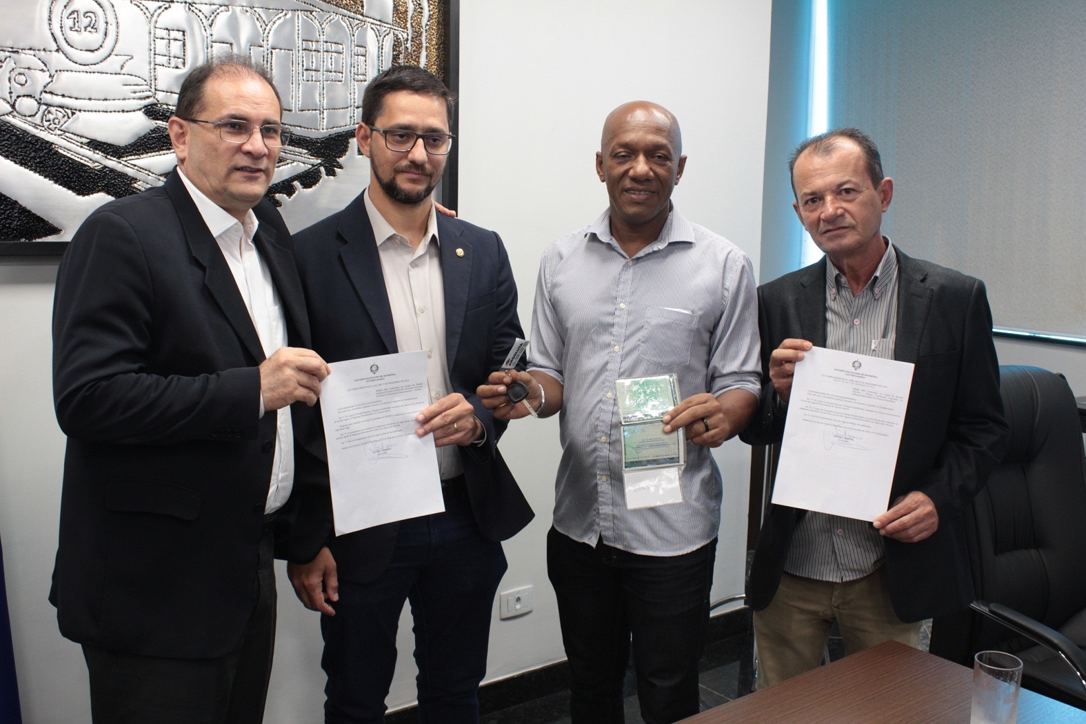 EMENDA DO DEPUTADO ANDERSON GARANTE ENTREGA DE AMBULÂNCIA PARA GUAJARÁ-MIRIM - News Rondônia