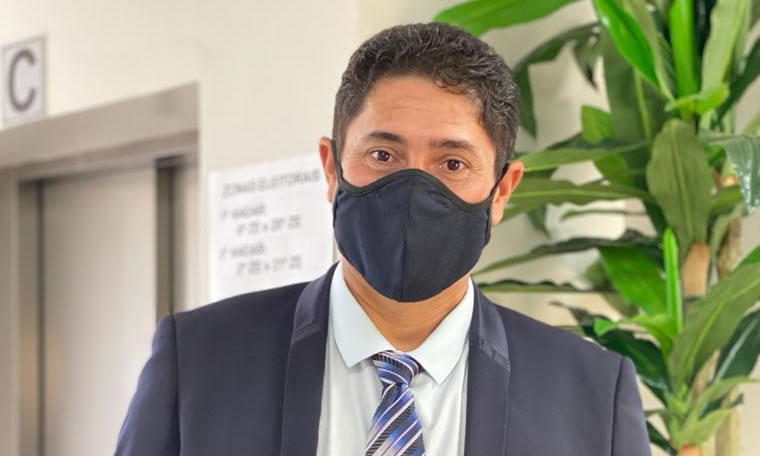 RESOLVIDO  Pedido de Márcio Pacele garante sinalização em frente escola Marcelo Cândia - News Rondônia