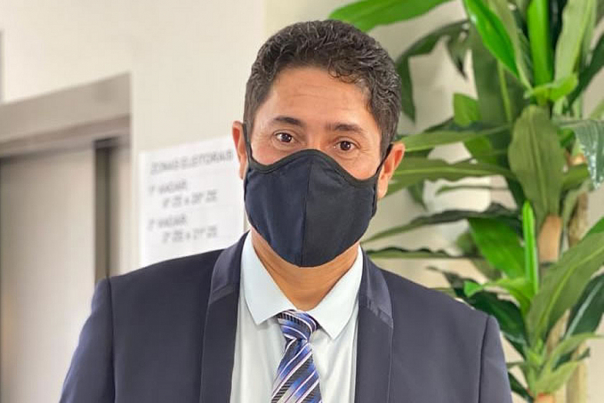 RESOLVIDO  Pedido de Márcio Pacele garante sinalização em frente escola Marcelo Cândia - News Rondônia