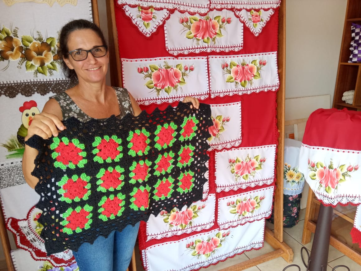 Agricultora e artesã expõe no Centro de Informações Turísticas de Rolim de Moura - News Rondônia