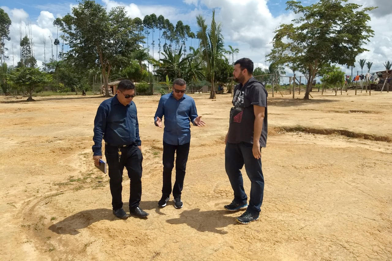 DEPUTADO ALEX SILVA REALIZA VISITA A COMUNIDADE TERAPÊUTICA CASA GILEADE - News Rondônia