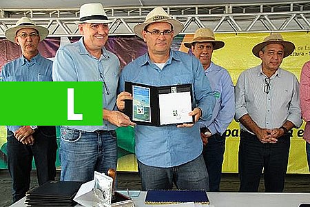SELO ALUSIVO AO COMBATE À FEBRE AFTOSA É LANÇADO NA 7ª RONDÔNIA RURAL SHOW; ESTADO NÃO REGISTRA CASOS DA DOENÇA DESDE 2003 - News Rondônia