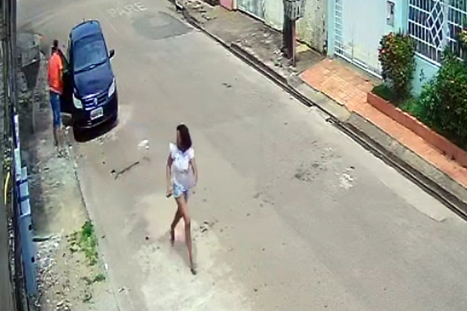 CASA CAIU - Dupla é reconhecida após tentativa de roubo; veja vídeo - News Rondônia