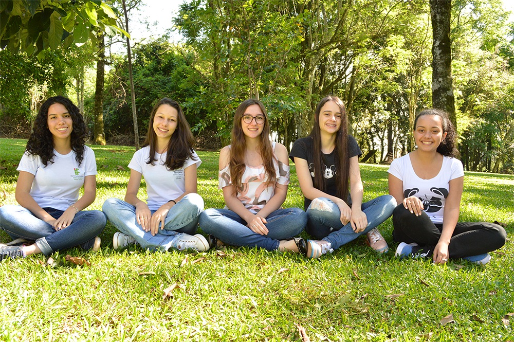 ESTUDANTES CRIAM APLICATIVO QUE AJUDA NO COMBATE AO SUICÍDIO - News Rondônia