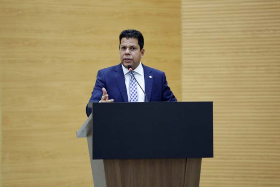 Deputado Jair Montes requer informações sobre a reformulação do PCCR dos servidores da SEDAM - News Rondônia