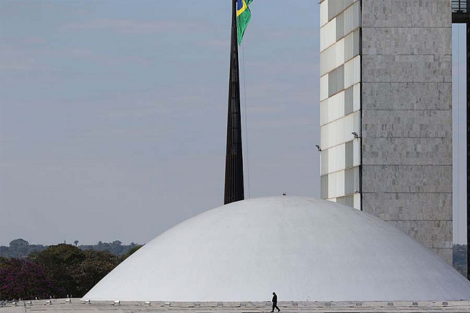 Ministro das Comunicações fala ao Senado sobre internet nas escolas - News Rondônia