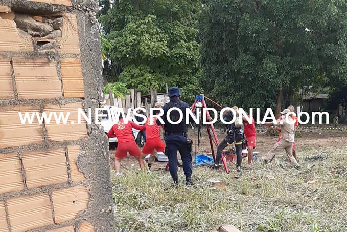 Bombeiros resgatam corpo de homem em avançado estado de putrefação dentro de poço - News Rondônia