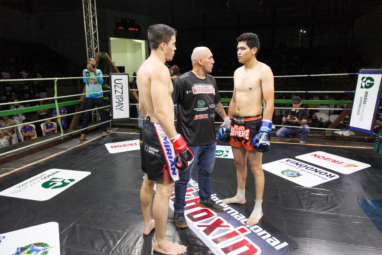 PRIMEIRO DESAFIO INTERNACIONAL DE KICKBOXING EM RONDÔNIA SURPREENDE PÚBLICO PELO ALTO NÍVEL TÉCNICO E ESTRUTURA COM PADRÃO DE GRANDES EVENTOS MUNDIAIS - News Rondônia
