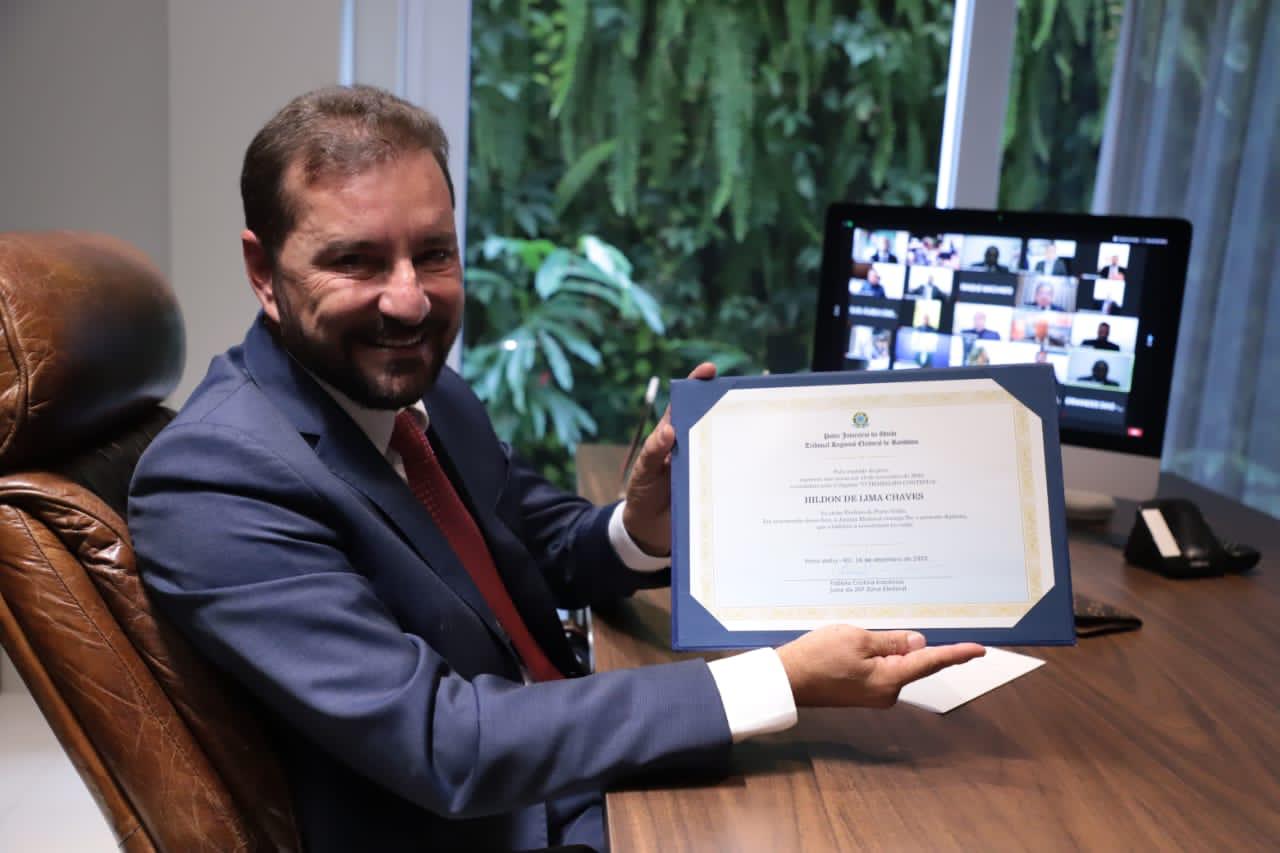DIPLOMAÇÃO: Hildon Chaves agradece mais uma vez a população de Porto Velho pela sua reeleição - News Rondônia