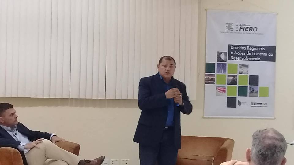 PEDRO NAZARENO DO PSTU PARTICIPA DE DEBATE NA FIERO - News Rondônia