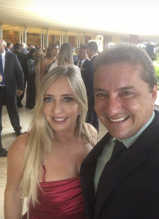 PREFEITO NÃO COMPARECE NA POSSE DA NOVA MESA DIRETORA DA CÂMARA E MANDA ASSESSOR EM SEU LUGAR - News Rondônia