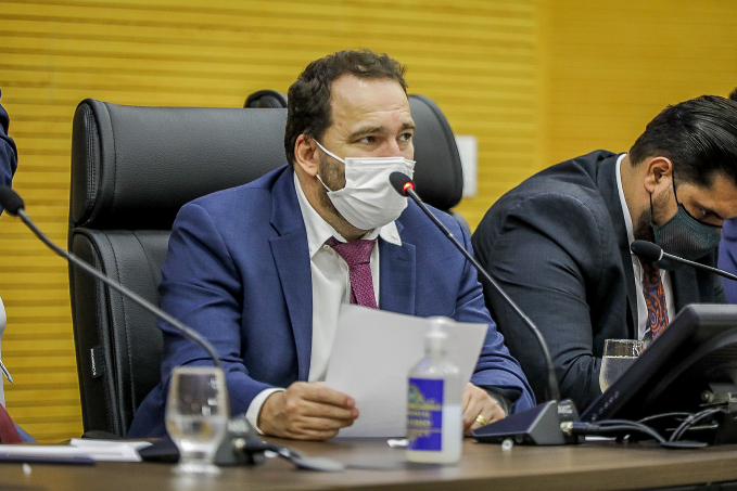 Presidente Alex Redano cobra a imediata demissão do secretário da Sejus, após mais uma fuga no presídio de Ariquemes - News Rondônia