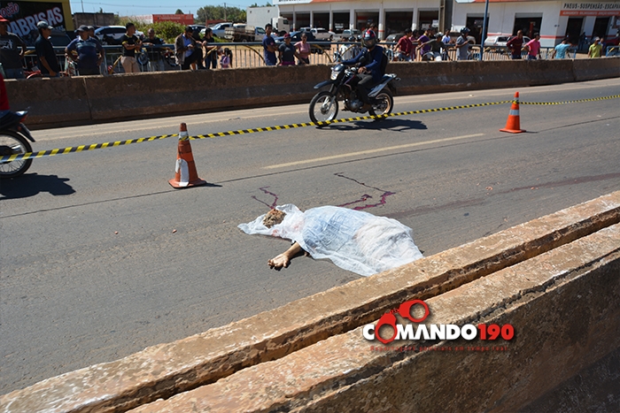 IDOSO TENTA ATRAVESSAR BR-364 E MORRE ATROPELADO POR HILUX - News Rondônia