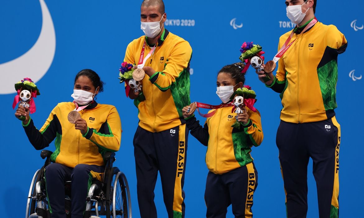 Natação: revezamento misto 4x50m é bronze em Tóquio 2020 - News Rondônia
