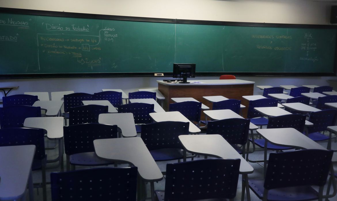 Covid-19: maioria dos estados segue sem aulas presenciais - News Rondônia