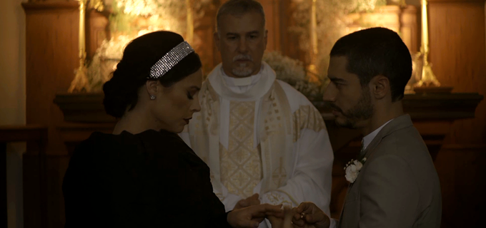 A DONA DO PEDAÇO: VIVI DESPREZA BRINDE E HUMILHA CAMILO NO CASAMENTO; VEJA FOTOS - News Rondônia
