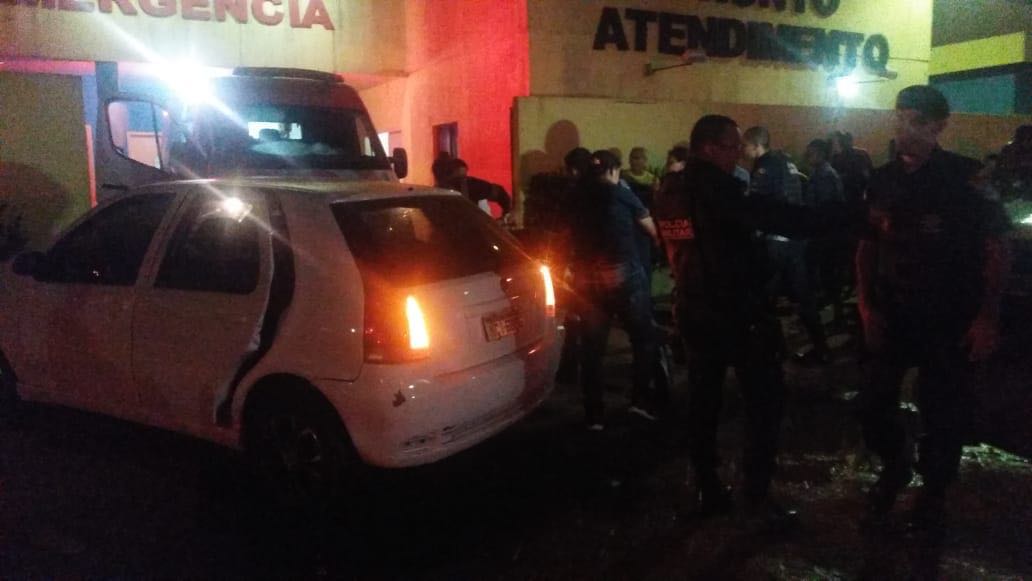TENTATIVA DE HOMICÍDIO: HOMEM É BALEADO NO ROSTO, TÓRAX E PERNA NA LESTE - News Rondônia
