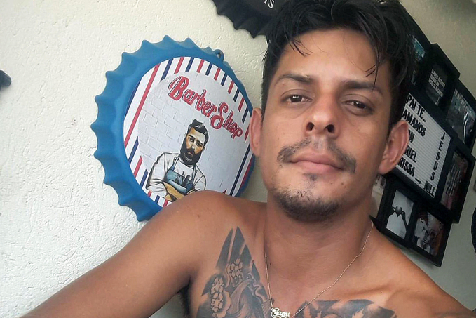 EXECUTADO - Jovem é crivado de tiros de pistola na frente de conveniência na Zona Sul - News Rondônia