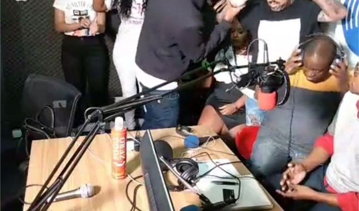 VÍDEO: EMISSORA DE RÁDIO EM SP É ASSALTADA E TRANSMITE TUDO AO VIVO; ASSISTA - News Rondônia