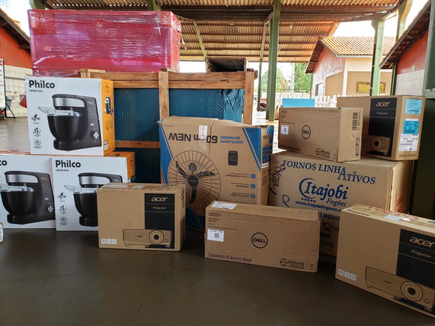 Governo de Rondônia entrega equipamentos para escolas estaduais de Rolim de Moura - News Rondônia