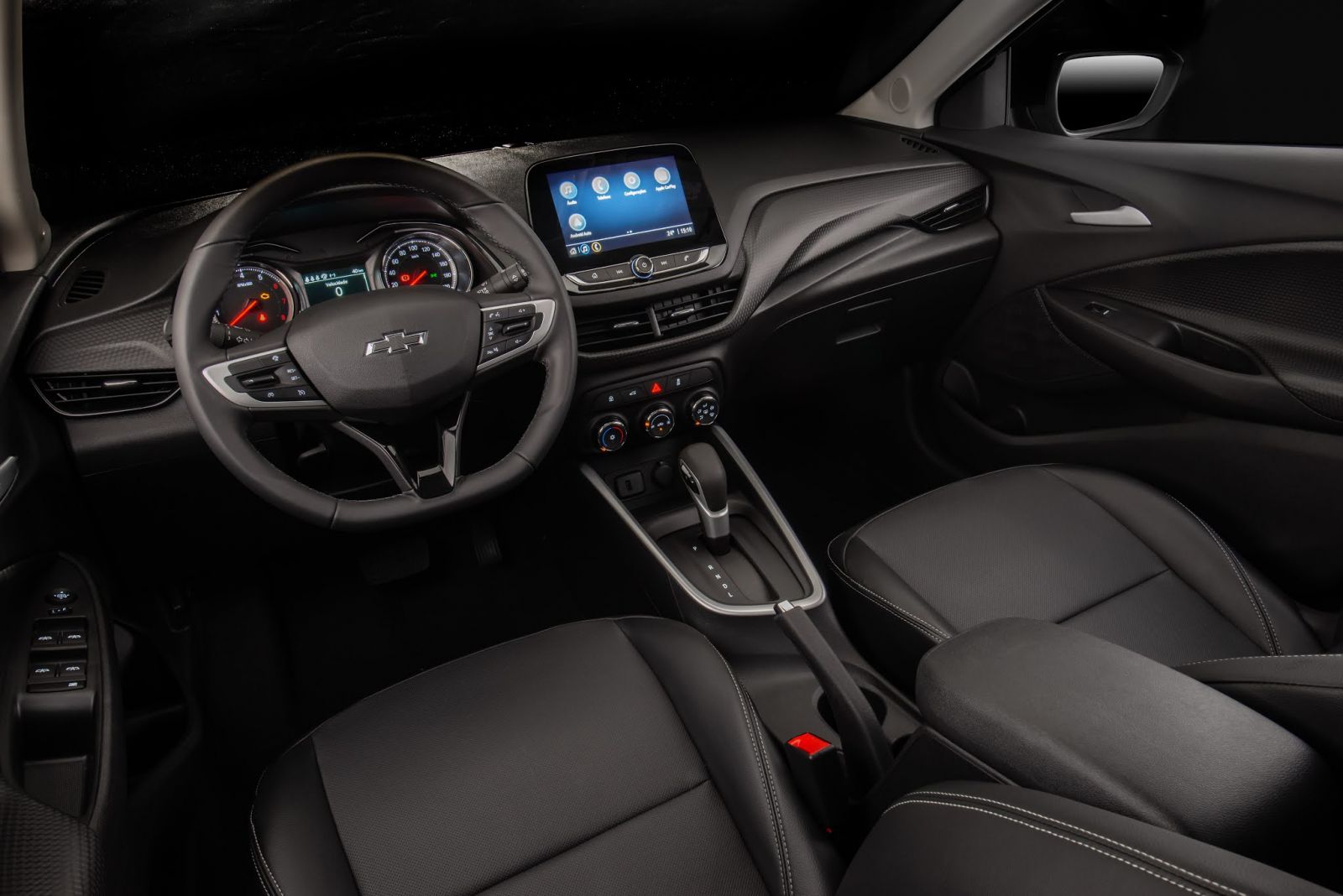 Grife global Midnight chega ao Chevrolet Onix Plus - News Rondônia