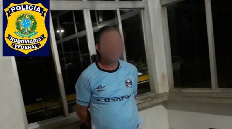 PRF PRENDE CONDUTOR EMBRIAGADO QUE EMPREENDEU FUGA - News Rondônia