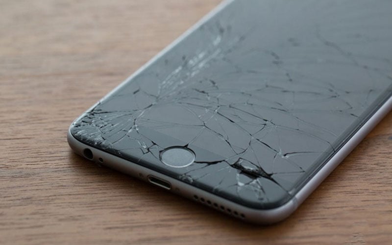 RAPAZ QUEBRA O CELULAR DE MULHER E ACABA ESTUPRADO POR ELA E AMIGA; FILMARAM E AMEAÇARAM DIVULGAR - News Rondônia