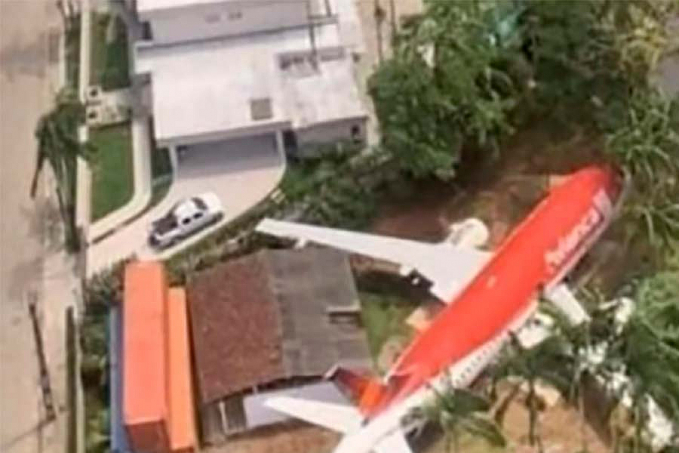 Avião que foi da Avianca Brasil é encontrado no jardim de uma casa no Paraná - News Rondônia