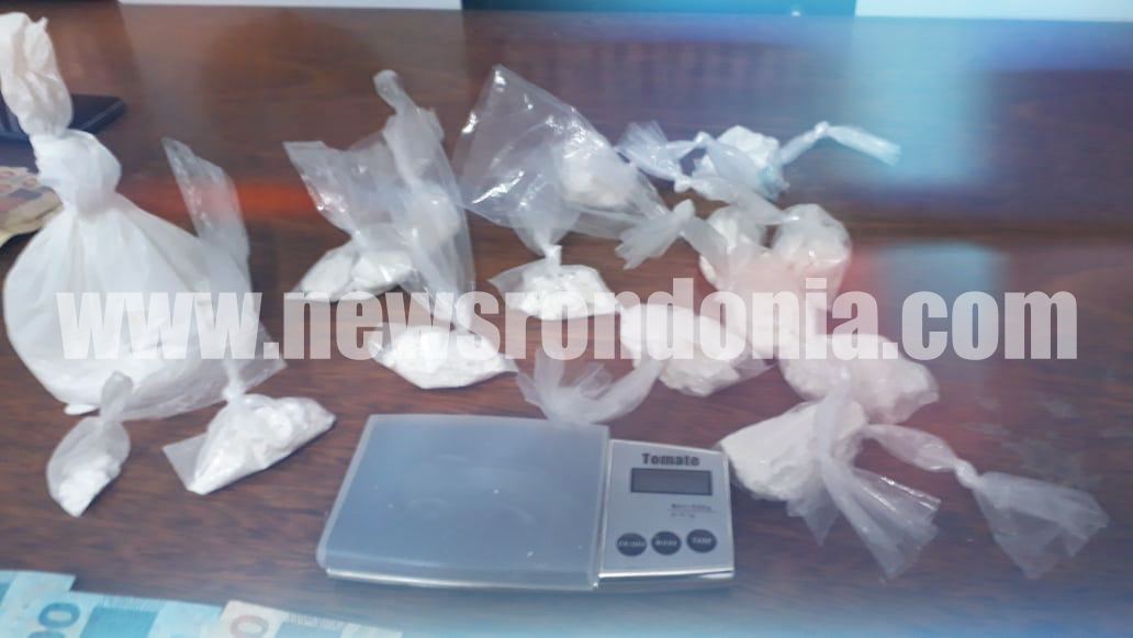 Após fuga alucinante pelas ruas da zona sul, Denarc prende traficante com drogas e dinheiro - News Rondônia