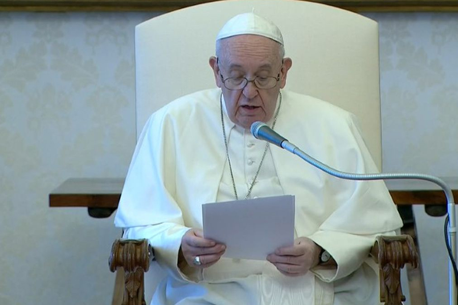 Papa Francisco pede às autoridades que facilitem adoção - News Rondônia